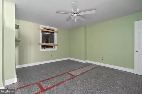 Bedroom - 1702 N Wolfe St, Baltimore, MD 21213 photo 2 of 2