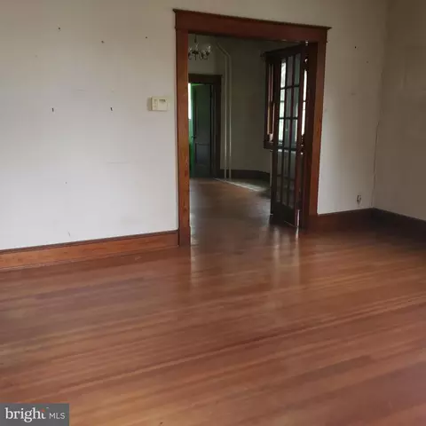 3015 Weaver Ave, Baltimore, MD 21214 photo 8
