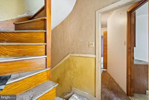 Entry Way - 2316 Fleet St, Baltimore, MD 21224 photo 6 of 6