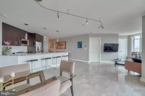 100 Harborview Dr #614, Baltimore, MD 21230 photo 23