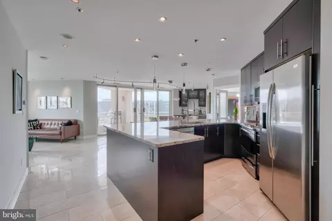 100 Harborview Dr #614, Baltimore, MD 21230 photo 13