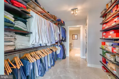 100 Harborview Dr #614, Baltimore, MD 21230 photo 32