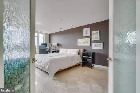 100 Harborview Dr #614, Baltimore, MD 21230 photo 29