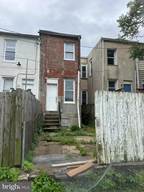 Exterior - 904 E Preston St, Baltimore, MD 21202 photo 1 of 1