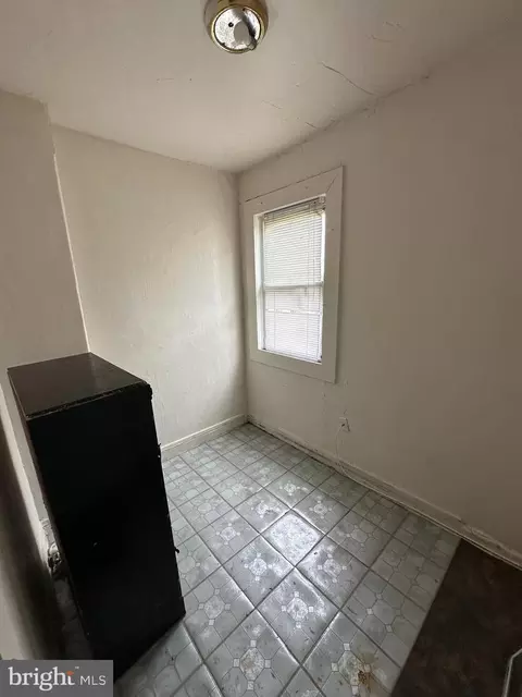 Other - 904 E Preston St, Baltimore, MD 21202 photo 4 of 10