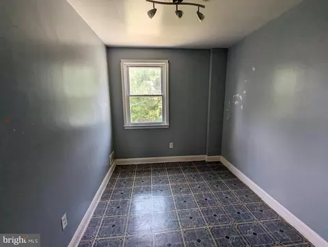 Other - 8 Mardrew Rd, Baltimore, MD 21229 photo 6 of 11