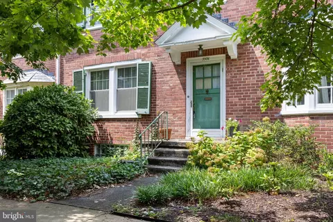 3936 Cloverhill Rd, Baltimore, MD 21218 photo 2