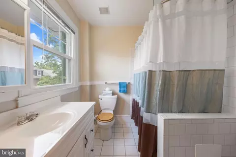 3936 Cloverhill Rd, Baltimore, MD 21218 photo 24