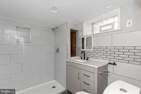 607 Stamford Rd, Baltimore, MD 21229 photo 36