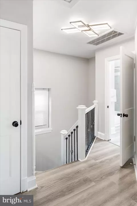 607 Stamford Rd, Baltimore, MD 21229 photo 25