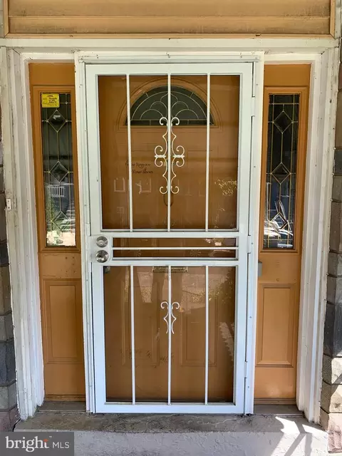 Entry Way - 2106 Rupp St, Baltimore, MD 21217 photo 1 of 4