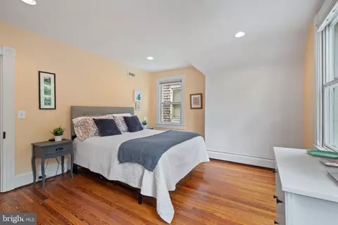 Bedroom - 4643 Schenley Rd, Baltimore, MD 21210 photo 4 of 6