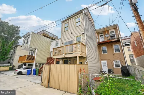 3317 Mueller St, Baltimore, MD 21224