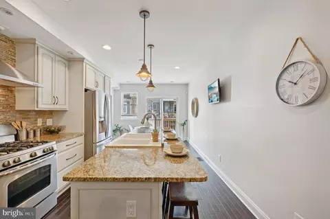 3317 Mueller St, Baltimore, MD 21224 photo 10