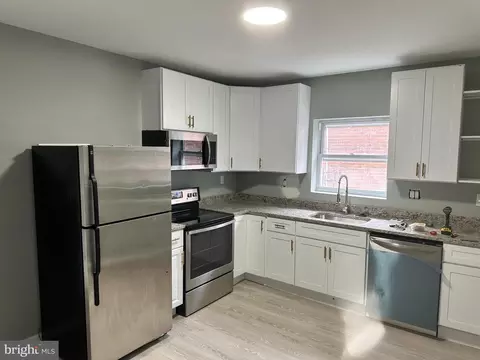 3829 Park Heights Ave, Baltimore, MD 21215