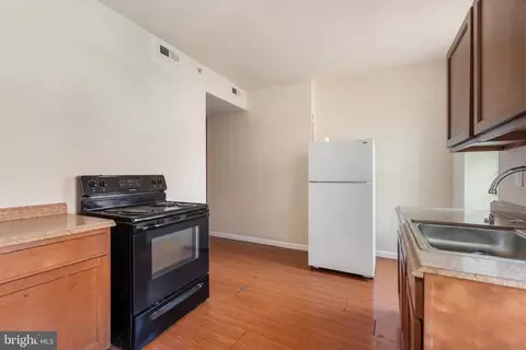 1428 Mcculloh St, Baltimore, MD 21217 photo 19