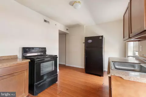 1428 Mcculloh St, Baltimore, MD 21217 photo 37