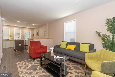 Living - 3595 Benzinger Rd, Baltimore, MD 21229 photo 1 of 2