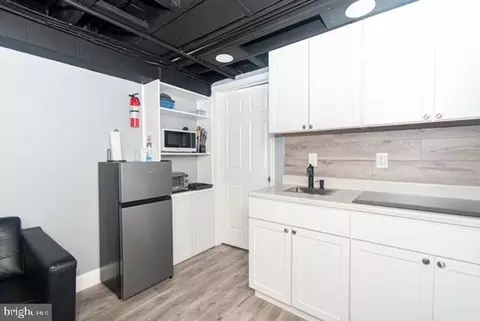 Kitchen - 3595 Benzinger Rd, Baltimore, MD 21229 photo 3 of 3