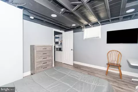 Bedroom - 3595 Benzinger Rd, Baltimore, MD 21229 photo 5 of 5