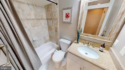 Bath - 3305 Odonnell St, Baltimore, MD 21224 photo 3 of 4