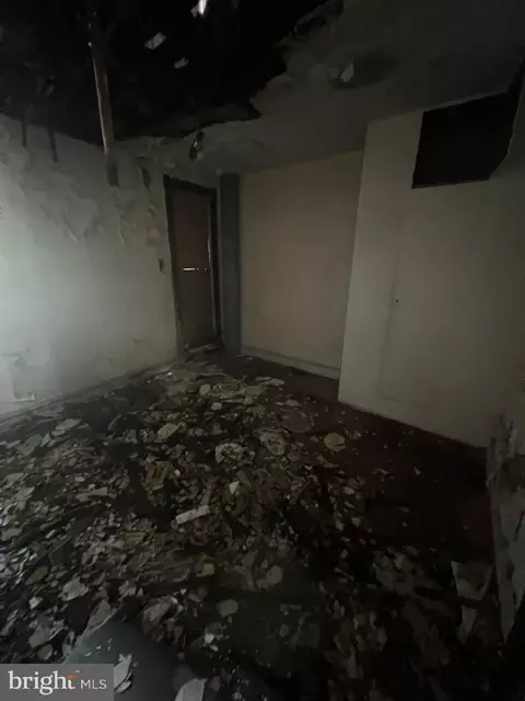 510 E 43rd St, Baltimore, MD 21212 photo 10