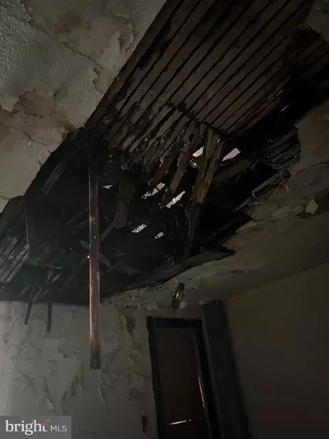 510 E 43rd St, Baltimore, MD 21212 photo 9