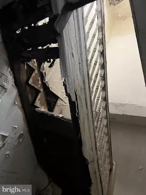 510 E 43rd St, Baltimore, MD 21212 photo 7