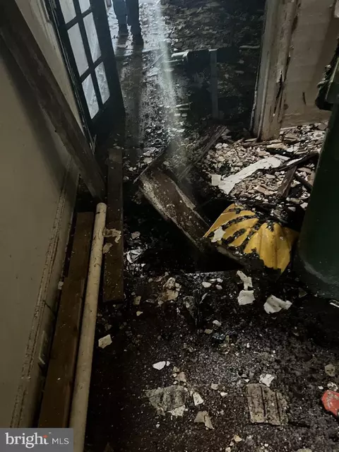 510 E 43rd St, Baltimore, MD 21212 photo 6
