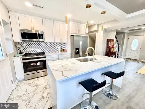 Kitchen - 1221 Walker Ave, Baltimore, MD 21239 photo 4 of 7