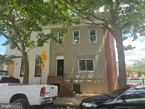 121 S Calverton Rd, Baltimore, MD 21223