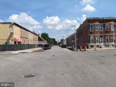 View/Area - 930 N Payson St, Baltimore, MD 21217 photo 1 of 1