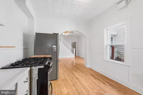 3453 Chestnut Ave, Baltimore, MD 21211 photo 5