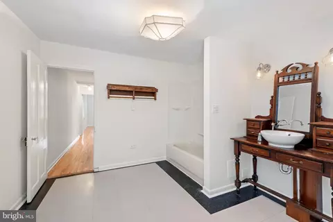 3453 Chestnut Ave, Baltimore, MD 21211 photo 19