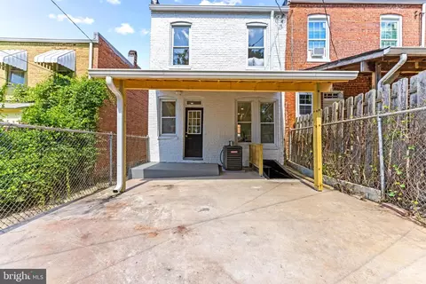 Exterior - 339 Marydell Rd, Baltimore, MD 21229 photo 3 of 4