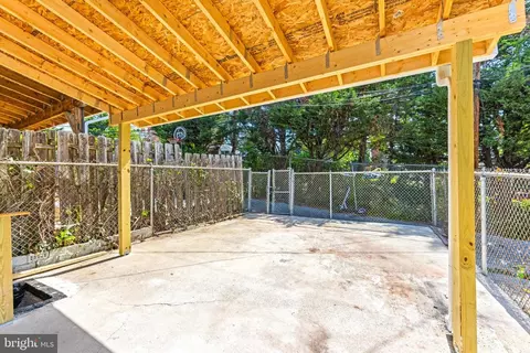 Exterior - 339 Marydell Rd, Baltimore, MD 21229 photo 4 of 4