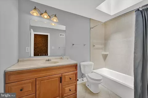 Bath - 349 Whitridge Ave, Baltimore, MD 21218 photo 2 of 2