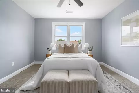 Bedroom - 1214 Glenhaven Rd, Baltimore, MD 21239 photo 2 of 5