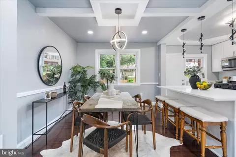 Dining - 1214 Glenhaven Rd, Baltimore, MD 21239 photo 1 of 2