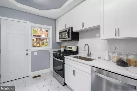 Kitchen - 1214 Glenhaven Rd, Baltimore, MD 21239 photo 3 of 3