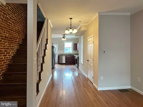 409 E 28th St E, Baltimore, MD 21218 photo 11