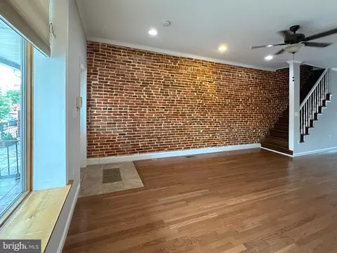 409 E 28th St E, Baltimore, MD 21218 photo 9