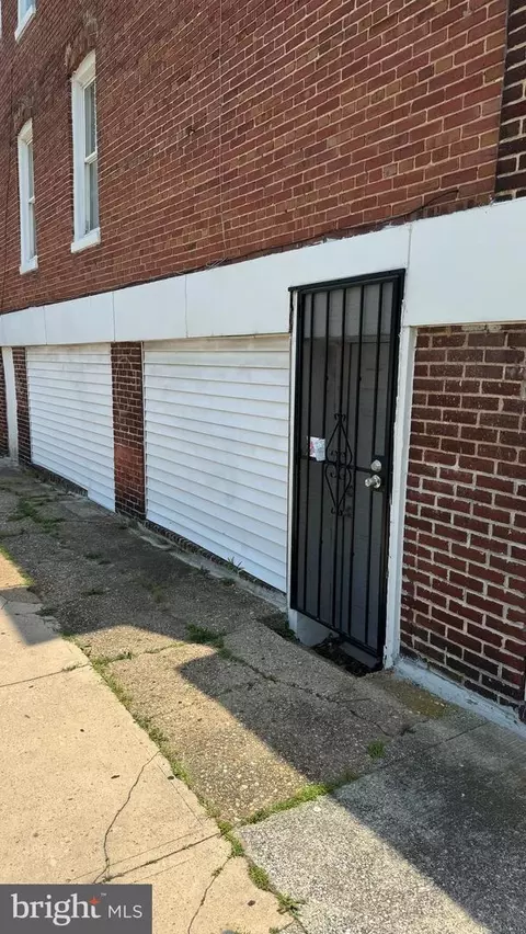 600 E 37th St E, Baltimore, MD 21218 photo 12