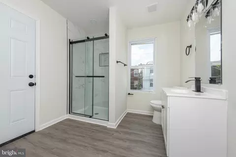 Entry Way - 2809 Baker St, Baltimore, MD 21216 photo 6 of 10