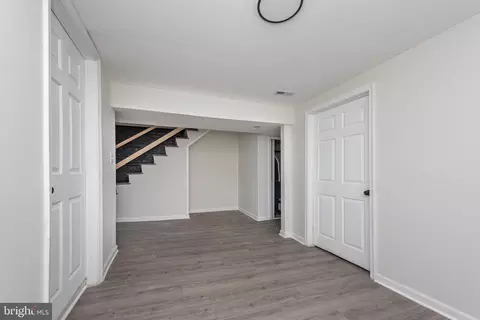Entry Way - 2809 Baker St, Baltimore, MD 21216 photo 8 of 10