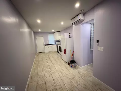 Entry Way - 815 N Payson St, Baltimore, MD 21217 photo 1 of 4