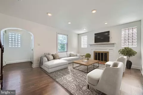 2209 Echodale Ave, Baltimore, MD 21214 photo 4