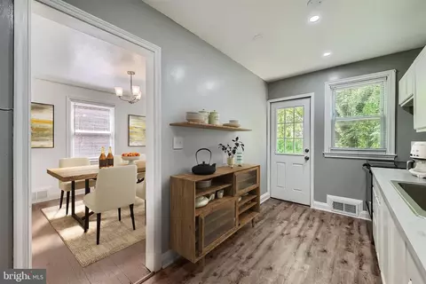 2209 Echodale Ave, Baltimore, MD 21214 photo 8