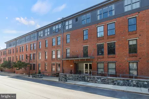 2007 Clipper Park Rd #121, Baltimore, MD 21211