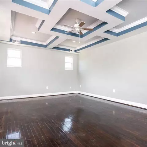 Living - 4618 Kavon Ave, Baltimore, MD 21206 photo 1 of 8